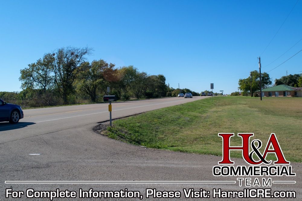 Build To Suit Office/Warehouse Spaces off Highway 6: 8716 N Highway 6, Crawford, TX 76638